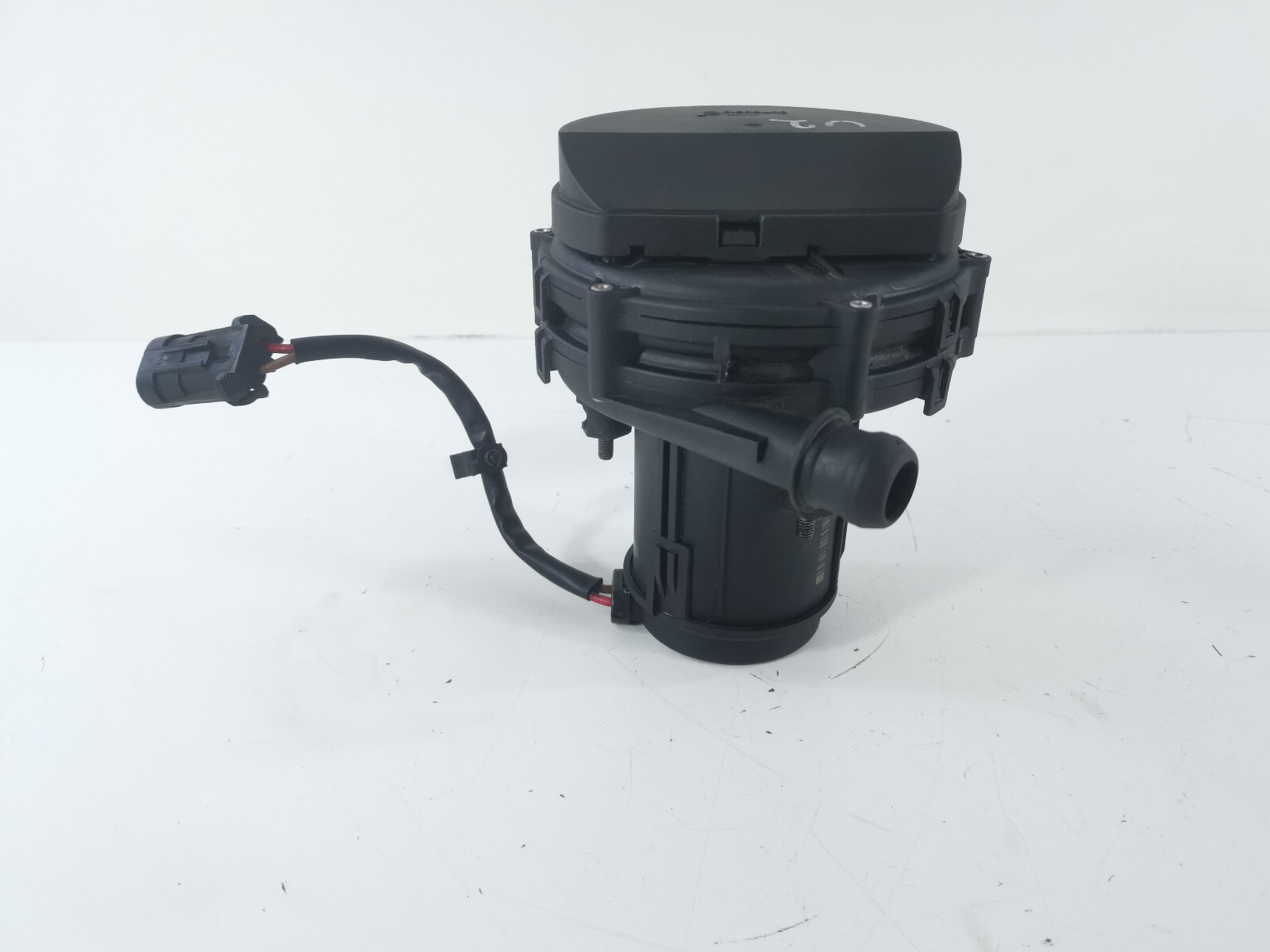 02-19 Maserati GranTurismo M145 Air Injection Smog Pump OEM