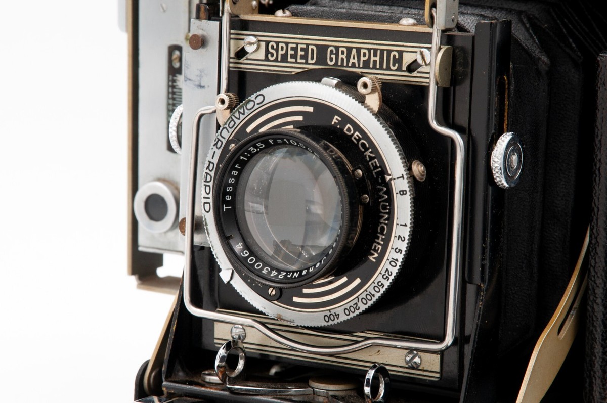 Graflex Miniature Speed Graphic 2x3 Camera w/Zeiss Jena 10.5cm f3