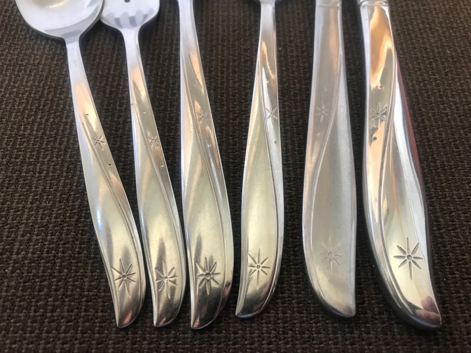 Oneida Twin Star Stainless Steel Flatware Set - Silver, Mixed Pieces, Used With Minor Scratches