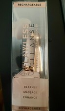 Finishing Touch Flawless Cleanse Facial Cleanser  Massager NEW IN BOX 
