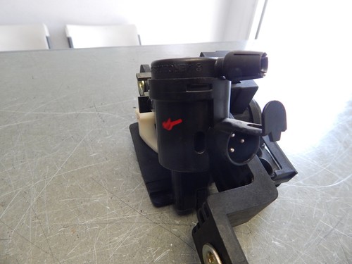 R129 SL500 SL600 SL320 500SL 600SL 300SL TRUNK LOCK & INFERRED SENSOR - Picture 6 of 8