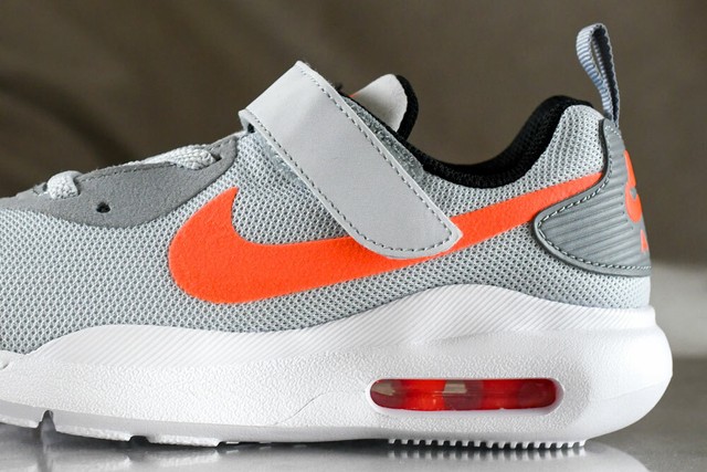 nike air max oketo youth