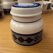 Royal Doulton Lambeth Stoneware Lidded Storage Jar (1973) Tangier