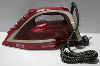 Tefal Ultragliss Plus FV6820 DampfbüGeleisen 2800W 260G/Min Rot