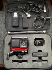 INSTA360 ONE R Twin Edition Action Camera Set 4K Wide and 360 Lens Carrying Case