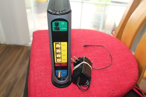 Motorola MG7700 Modem And AC1900 WiFi Router Combo with Power Boost - TESTED! - Picture 3 of 6