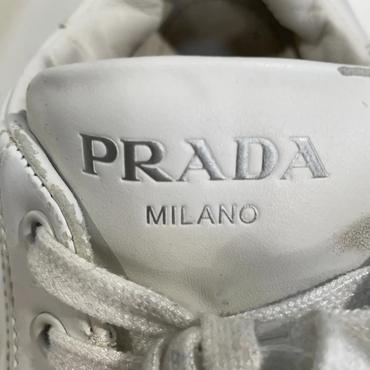 Prada, Sneaker, Größe: 39 1/2, Weiß, Damen #QSF