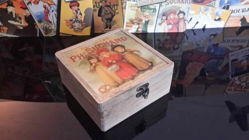Boites publicitaires de collection Suchard en bois