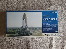 Tomytec Space Shuttle Set A Plastic Model Kit 1/700