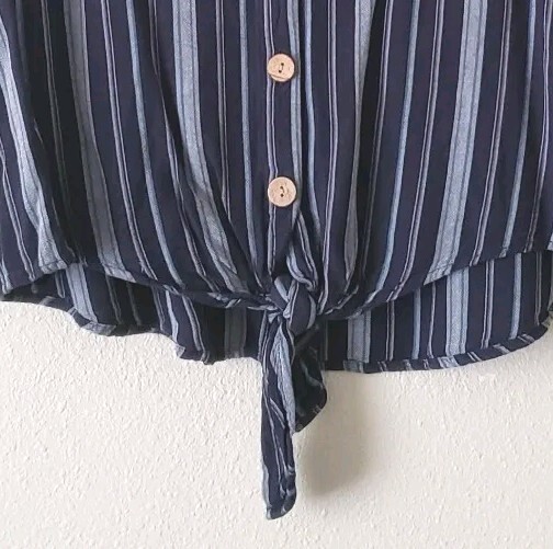UNIVERSAL THREADS Blue Striped Button Blouse Medi… - image 6