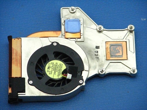 CPU Lüfter + Kühler Medion MD96640 201003114220-33693