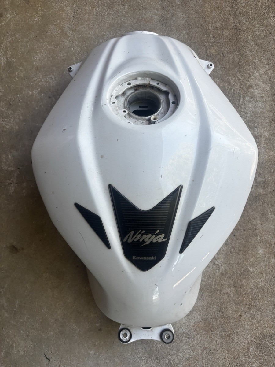 13-17 Kawasaki Ninja 300 Gas Tank Fuel Tank | eBay