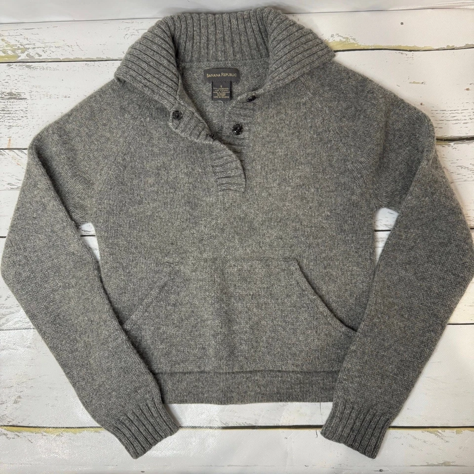 Banana Republic 100%羊羔毛灰色毛衣 — 第 3/4 张图片