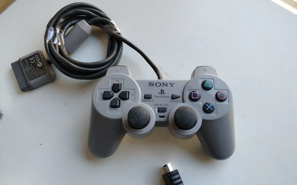 Sony PSone, photo 2 sur 5