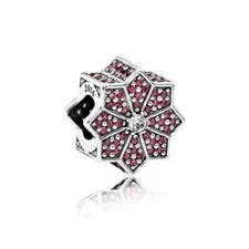 PANDORA 2016 Ltd Ed Christmas Red Poinsettia HOLIDAY poinsetta CHARM & gift box