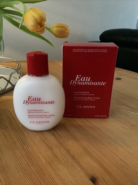 eau dynamisante moisturising body lotion