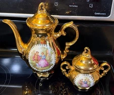 Bavaria Waldershof Germany Handarbeit Courting Couple 22 Kt  Gold Tea Pot Sugar