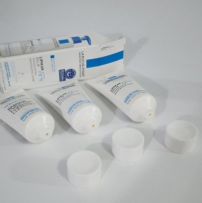 La Roche-Posay Toleriane Purifying Foaming Cleanser & 2- Lipikar Balm AP