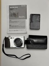 RICOH R10 Compact Digital Camera Tested Working Seller Japan