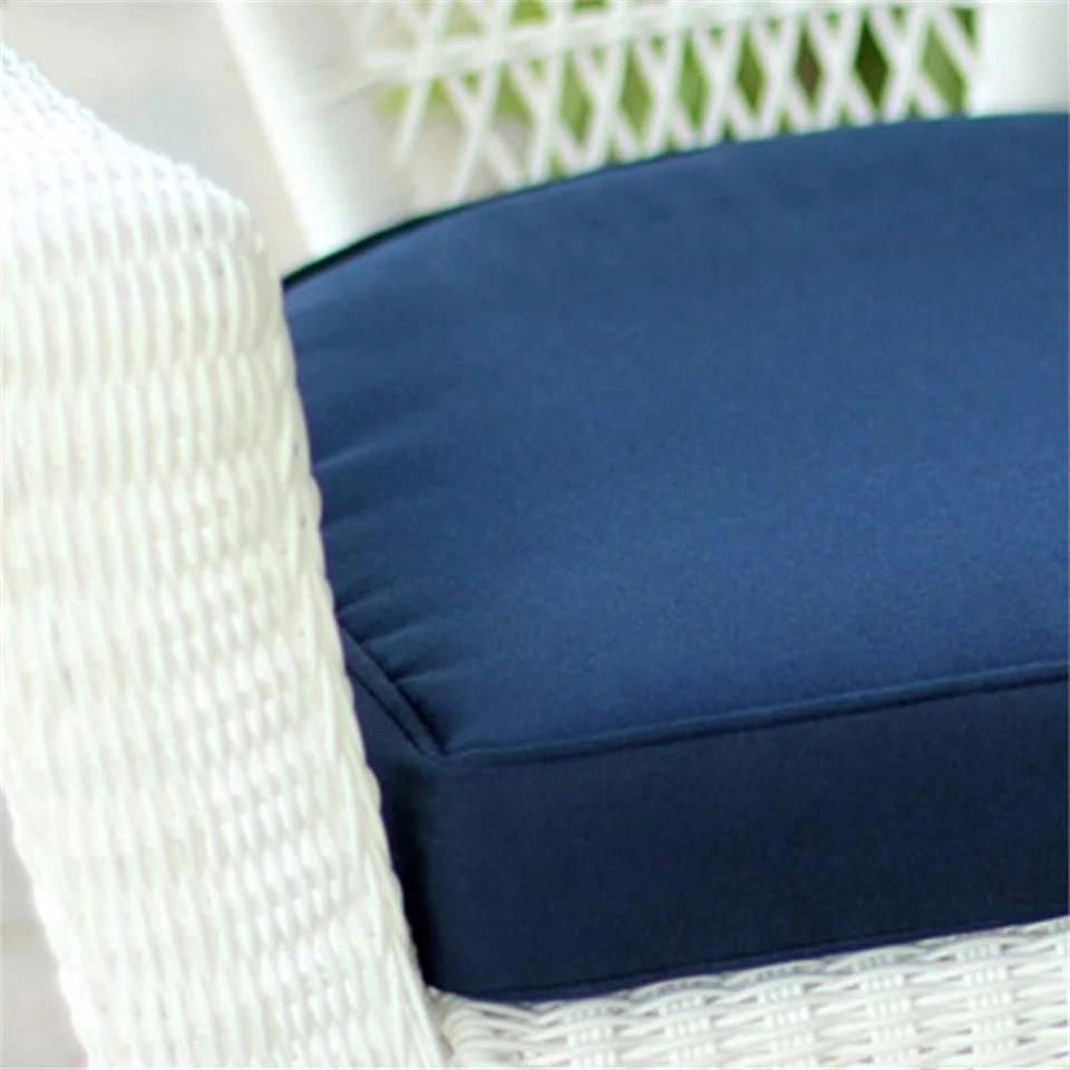 Silla mecedora Pemberly Row de mimbre/ratán en blanco/azul (juego de 2) Foto 3 de 4