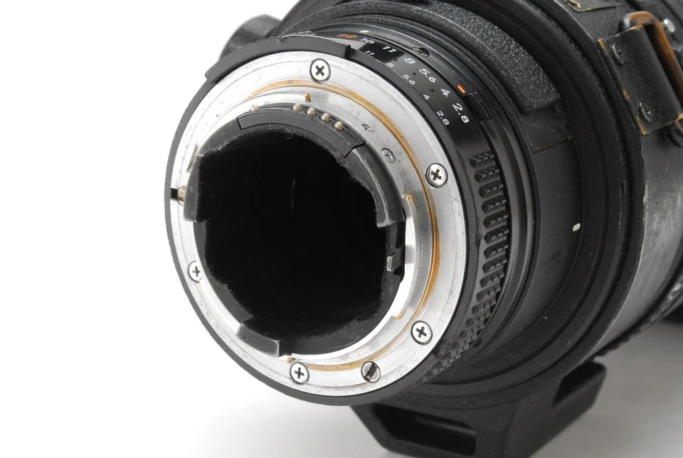 [Near MINT]  Nikon AF Nikkor 300mm f/2.8 ED IF Telephoto Prime Lens CT-303 Case - Image 4 of 4