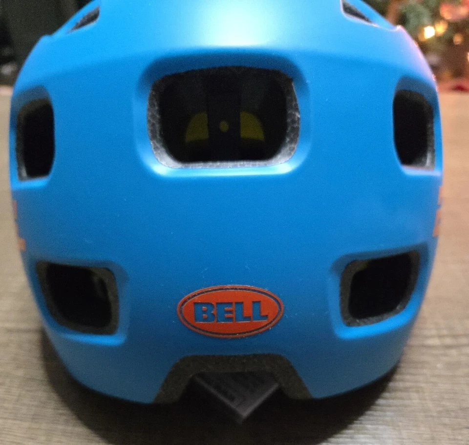 Casco de bicicleta BELL unisex Bell Mips Berm - azul macizo laguna, jóvenes de 8 a 14 años Foto 4 de 4