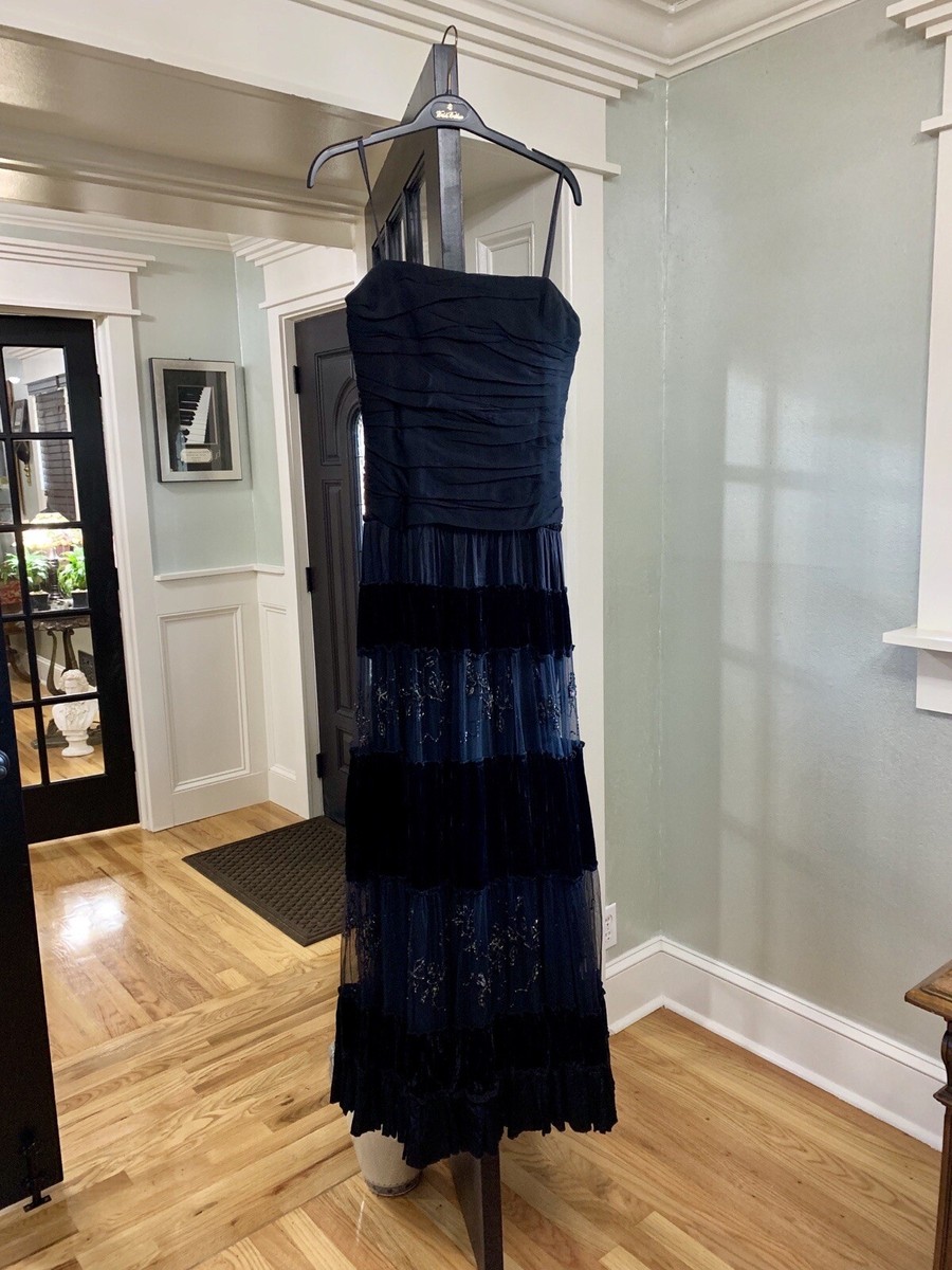 BCBG Maxazria Dress Black Silk Full Length Evening Gown Small