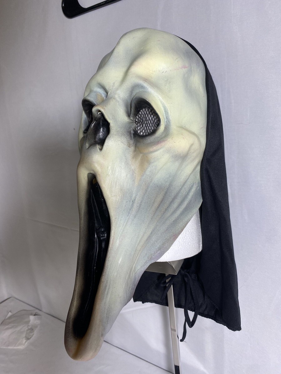 Vintage 1995 SCREAM Rubber Face Mask from The Paper Magic Vintage 1995 SCREAM Rubber Face Mask from The Paper Magic