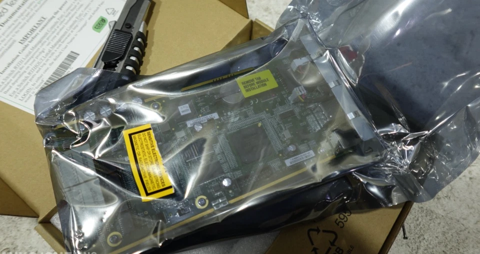 "Brand New Allied Telesis AT-MCF2000M - Modular Chassis-Based Managed Media Conv - Image 3 of 3