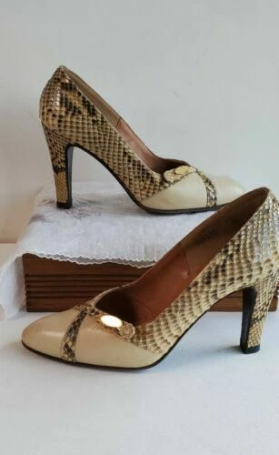 Stuart Weitzman 1970s 复古女鞋