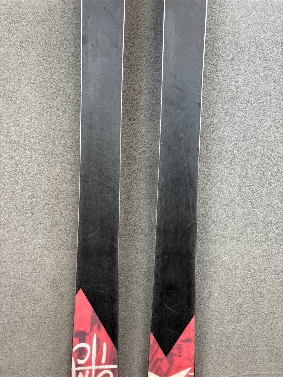 Atomic Infamous 141CM Skis AA0024918 | eBay Atomic Infamous 141CM Skis AA0024918 | eBay