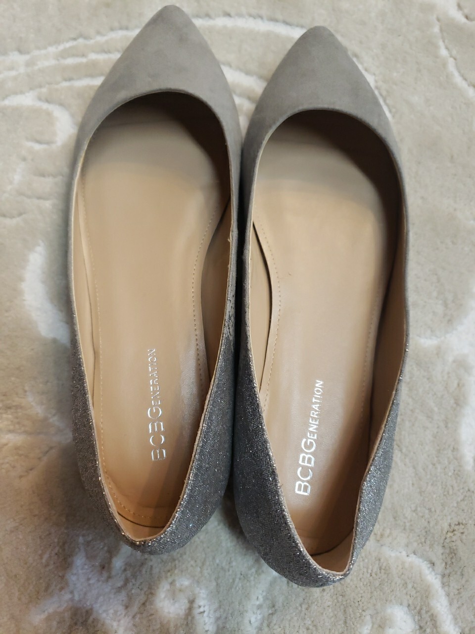 BCBGeneration Silver Flats Women's 9B Sparkly Gli… - image 7