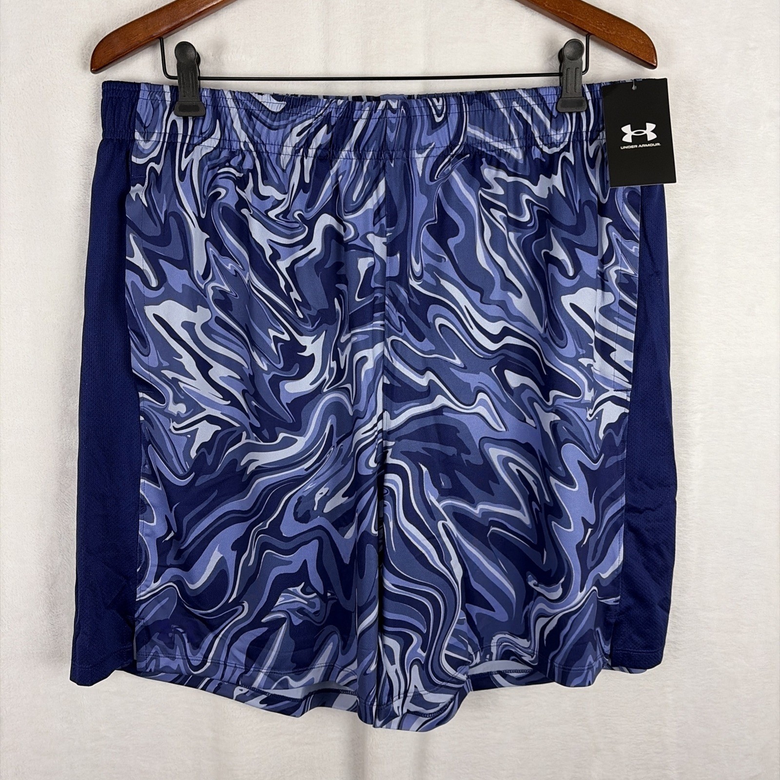 Under Armour UA Blue Wavy Print Poly Elastane Running Shorts Mens XL NWT