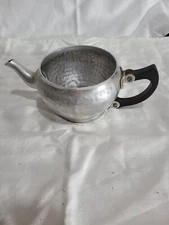 Sona Wear Aluminum Works Teapot Made In Stratford On Avon England