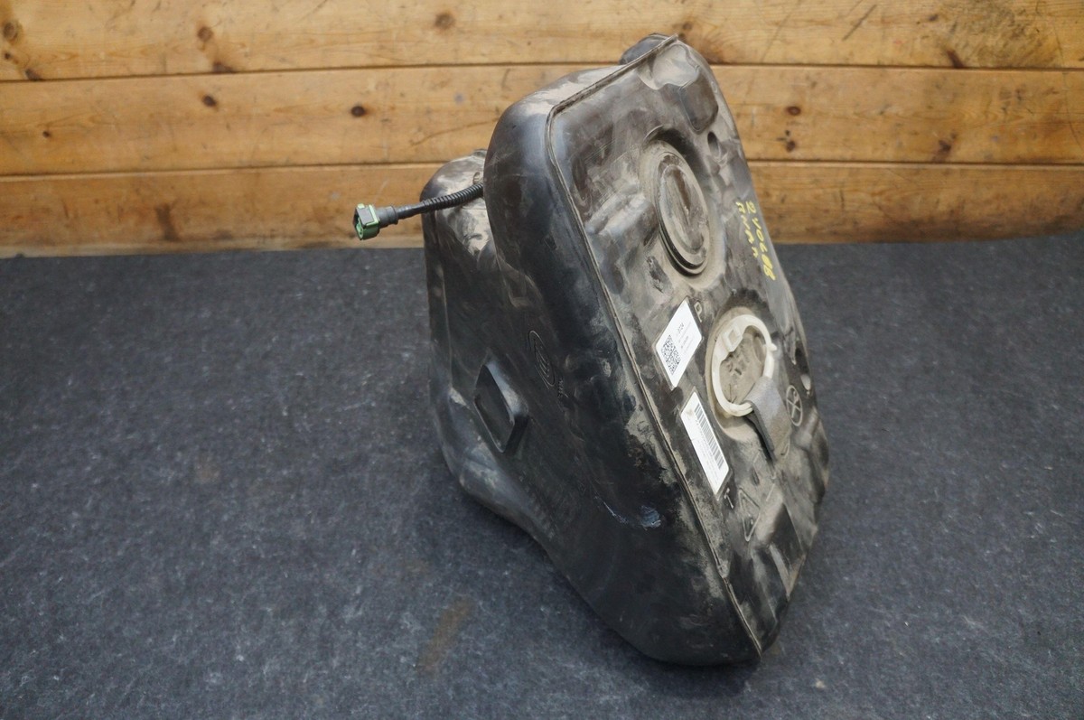 Right Gasoline Fuel Tank Crossover Pipe 23213724 Chevrolet