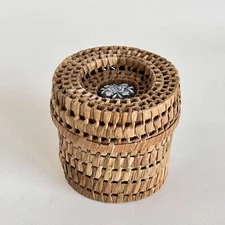 Vtg Wicker 6 Coasters Rattan Straw Woven Boho Barware Drink Tiki Ceramic Tile