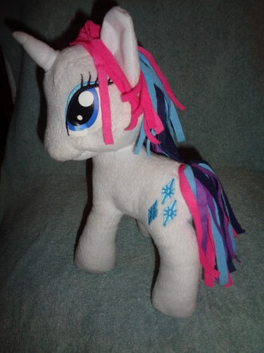 Unicorn RARITY My Little Pony plush 2014 Hasbro White Rainbow Mane Tail Funrise - Picture 3 of 8
