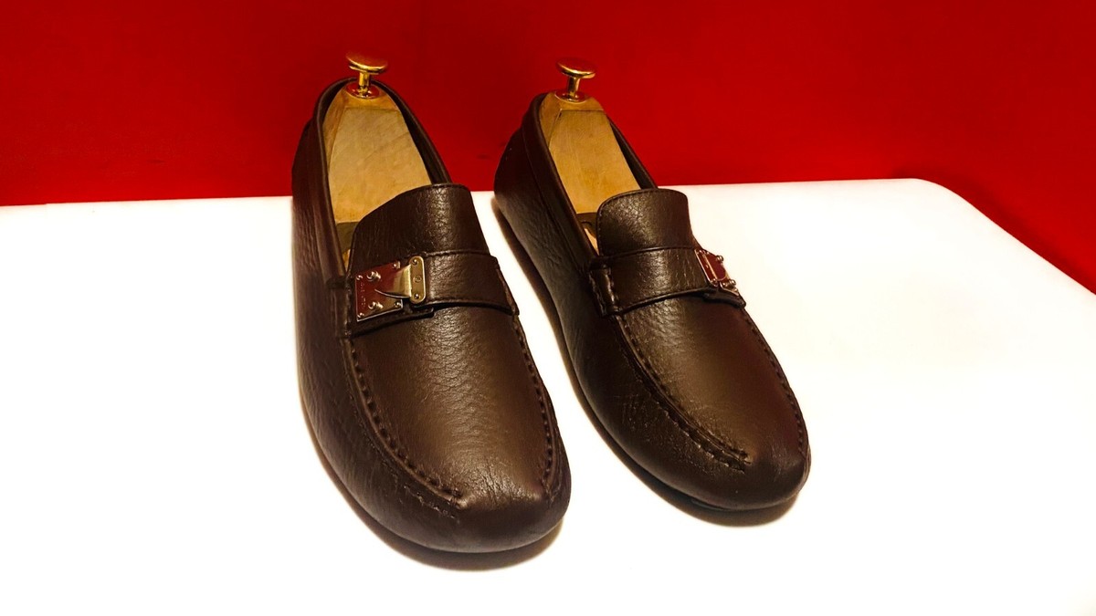 $989.00 !! LOUIS VUITTON MEN'S LUXURY BROWN LEATHER SHOES $989.00 !! LOUIS VUITTON MEN'S LUXURY BROWN LEATHER SHOES