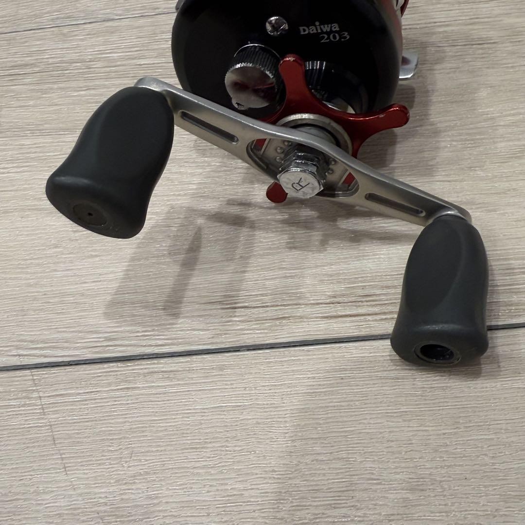 DAIWA Millionaire SW 203 Bait Reel Rare Japanese Made