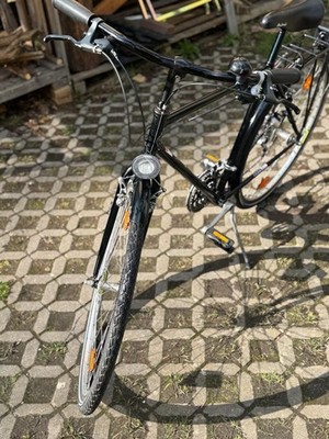 Top Gepflegtes Trekkingrad / Herrenrad   28 Zoll   Schwalbe Marathon