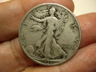 USA  SILVER WALKING LIBERTY  50  CENTS   1935  P