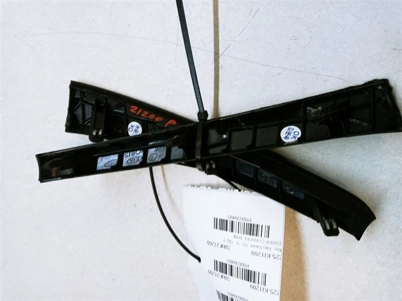 KIA SORENTO 2007 08 2009 consola central moldura negra OEM 84780-3E500 Foto 2 de 4