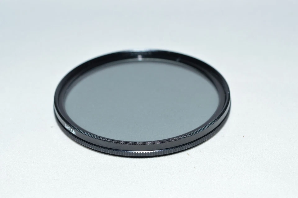 Vivitar 58 mm Polarizing "Thin" Screw-In Filter Made in Japan. (V-163) - Image 3 of 3
