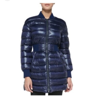 Red Valentino Navy Puffer Coat with elastic band feathers Size 40 US S