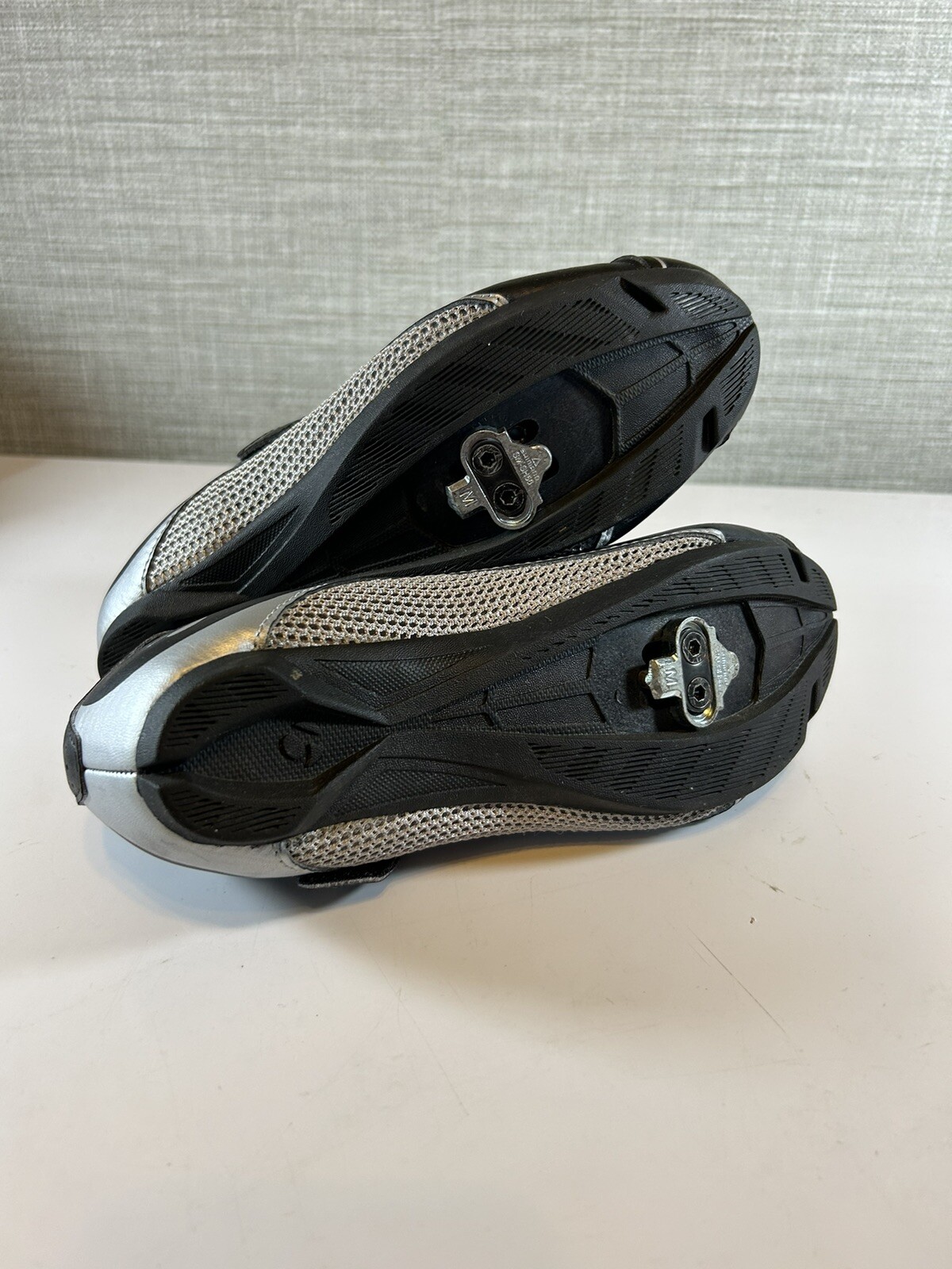 Picture 5 of 6