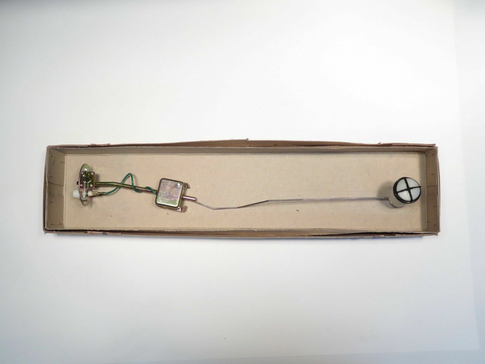 Fuel Tank Sending Unit Fits Jaguar XJ6 & XJ12 Smiths Brand TBS5514/017