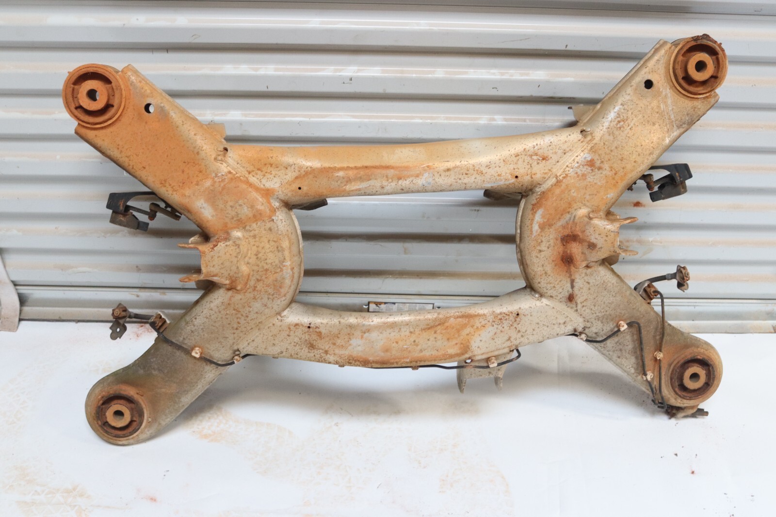 2006-2012 BENTLEY CONTINENTAL FLYING SPUR REAR CROSSMEMBER SUBFRAME OEM