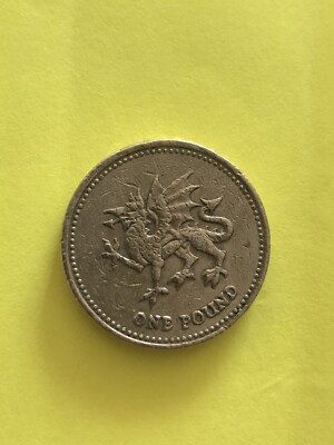 Extremely Rare Welsh Dragon £1 One Pound Coin - Circulated - 2000