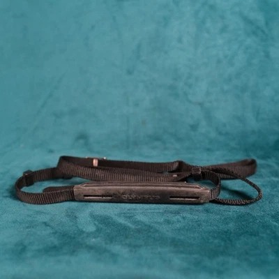 OLYMPUS OM-SYSTEM Shoulder Strap (OM-1 /OM-1n / OM-2 / OM-2n / OM-10) - Image 1 of 2