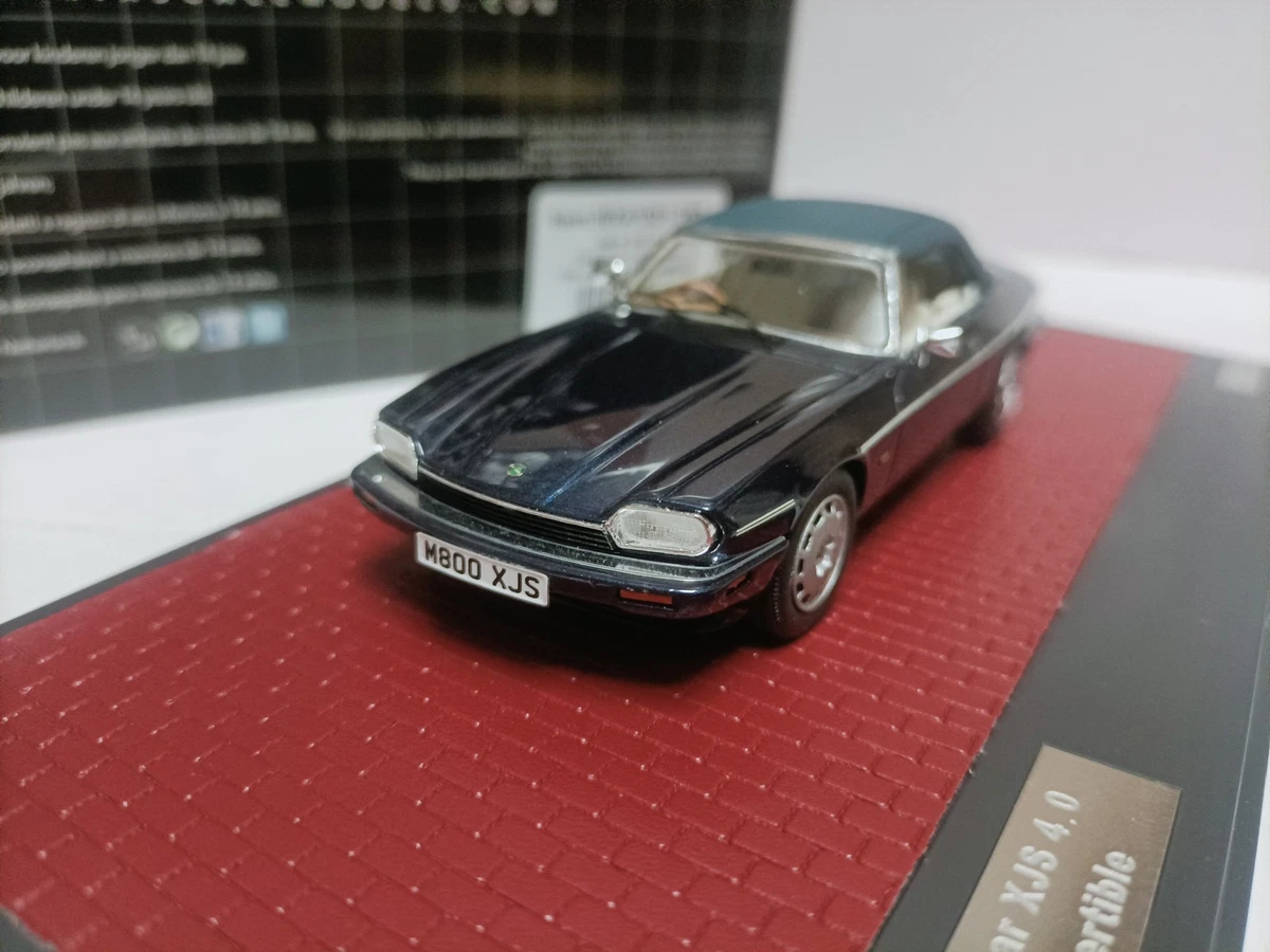 MX41001-191 JAGUAR 420G Convertible Classic Cars of Coventry 1969 1/43 Matrix
